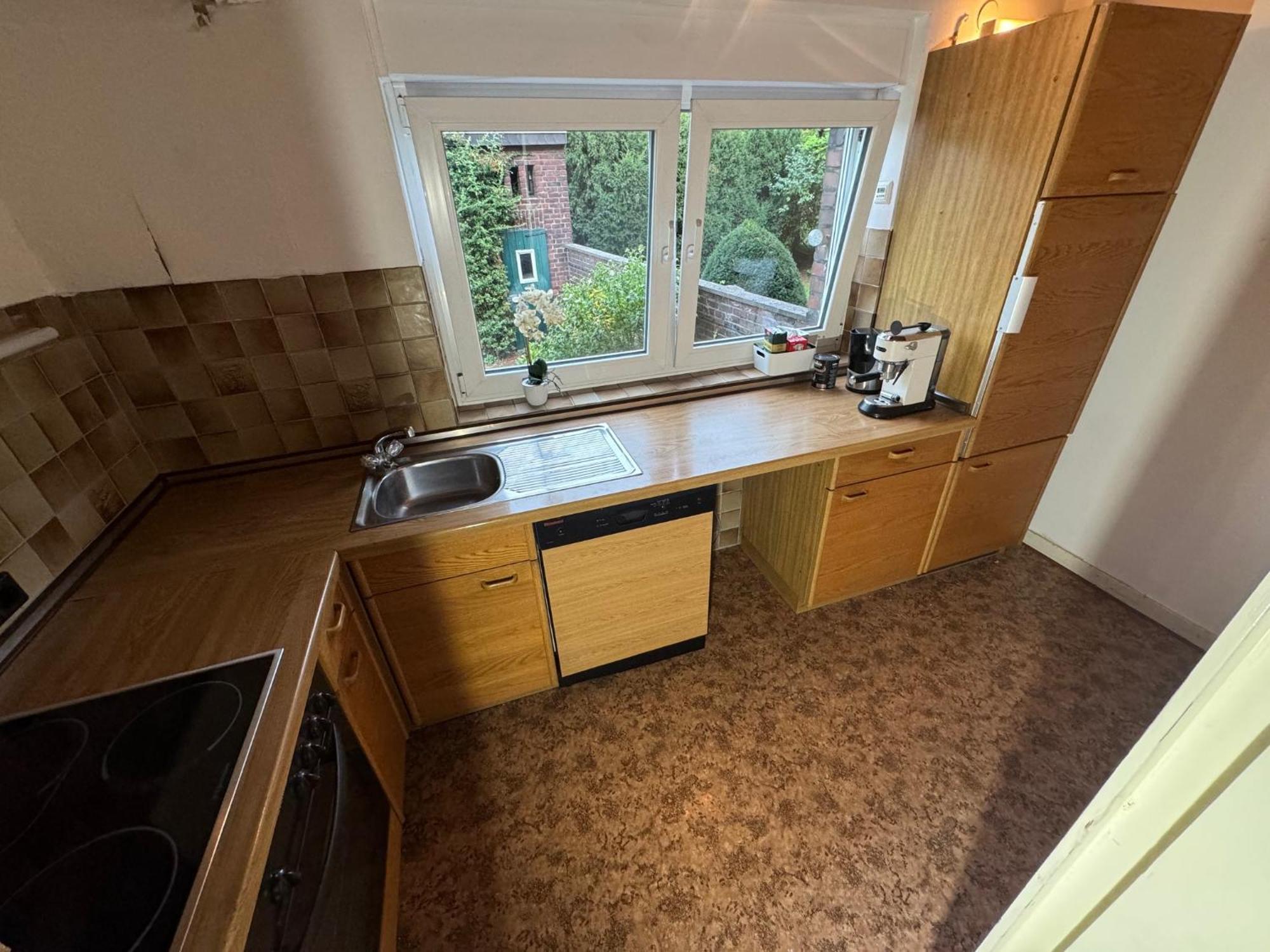 Comfort With Garden Apartment Meerbusch