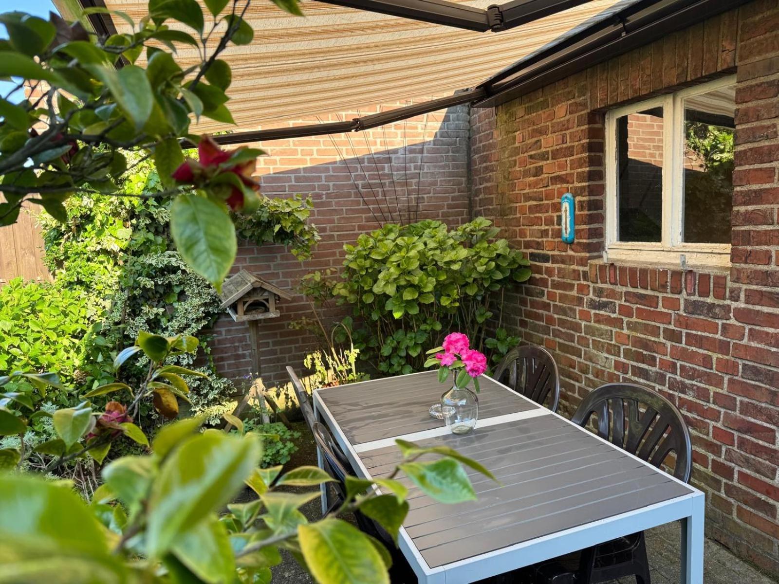Apartment Comfort With Garden *